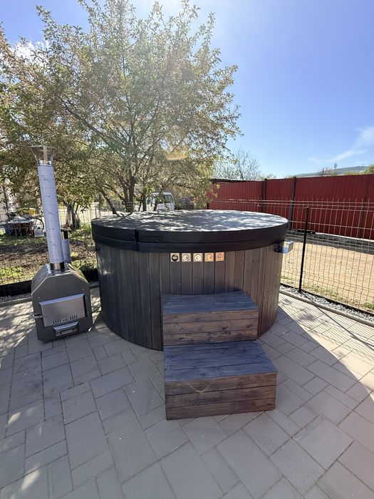 Ciubar / jacuzzi / aeromasaj / hidromasaj