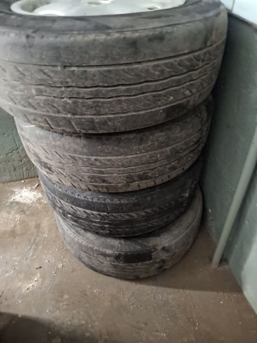 Комплект дисков с резиной