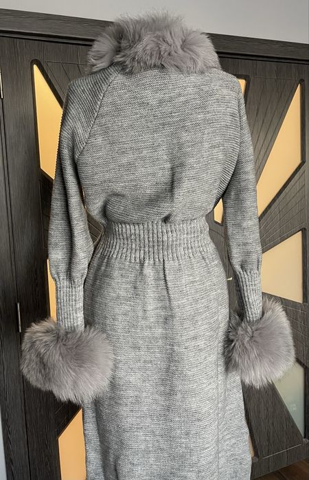 Палто жилетка с яка от лисица