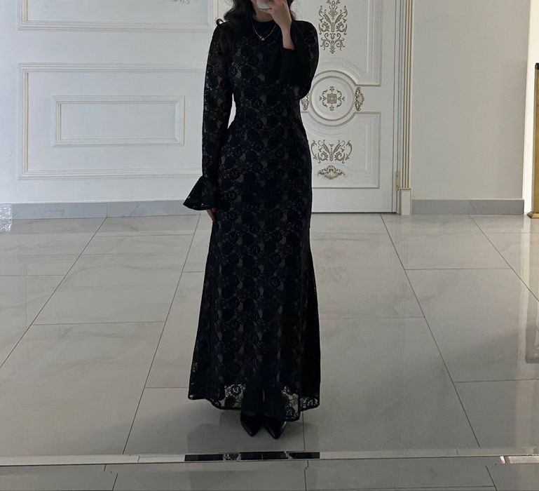 Платье кружевной