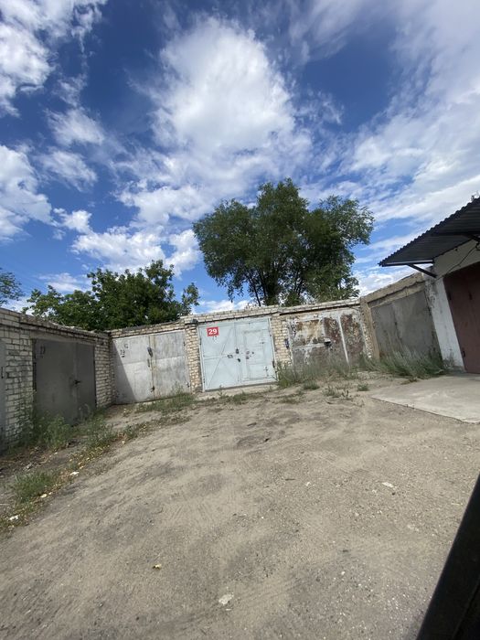 Продам гараж в гаражном кооперативе