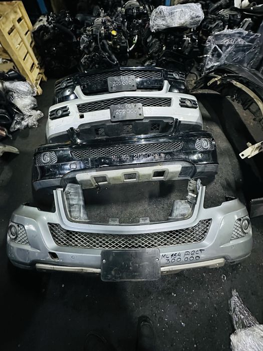 W164 ML350 рестайлинг передний бампер авторазбор мерседес бу оригинал