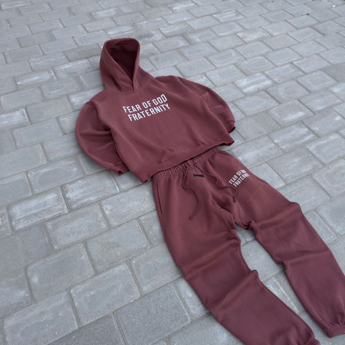Compleu Essentials