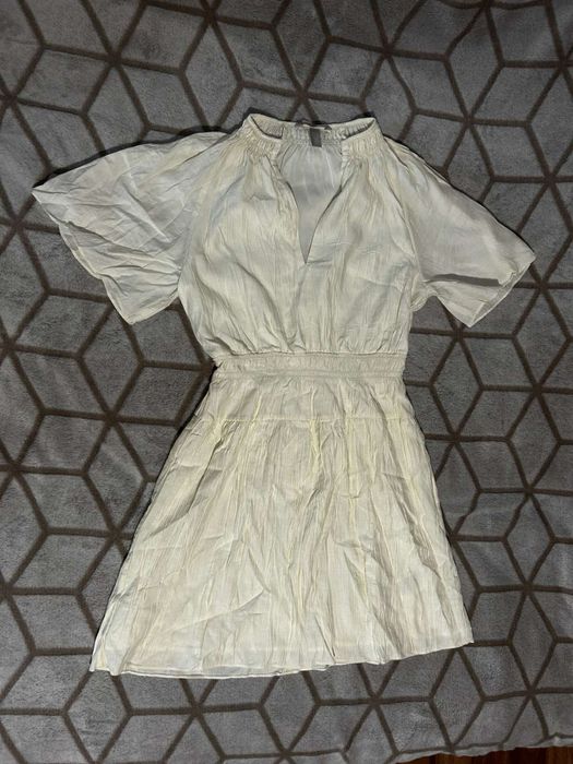 Лятна рокля за ежедневие HM