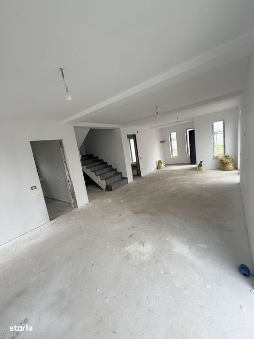 Vila individuală / 4 camere /350 mp teren / Complex privat- Bragadiru