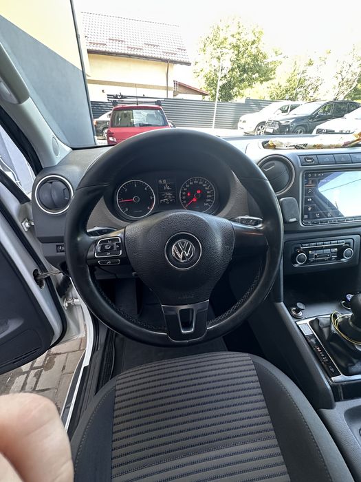 VOLKSWAGEN Amarok 2012 — imagine 5