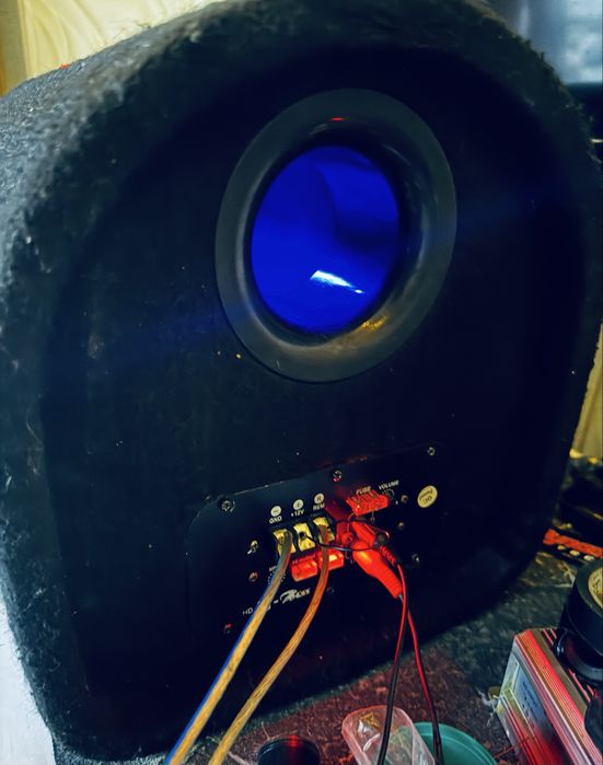 Сабвуфер саб бочка с усилителем