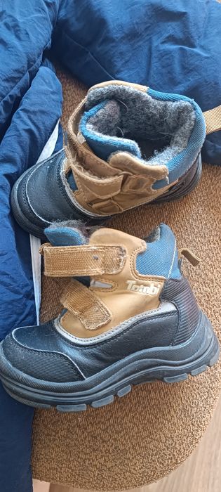 Продам осень -зима, на 1-2 года