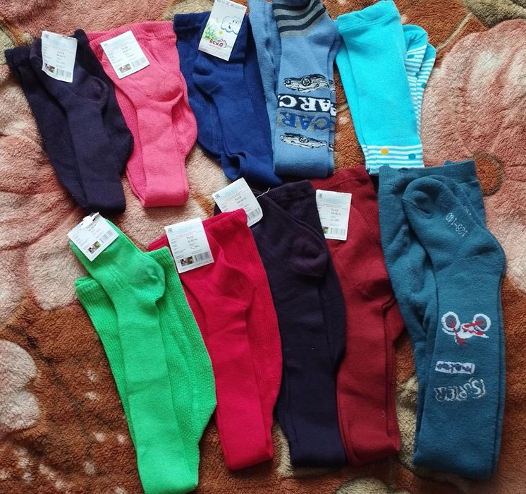 Продам костюмы для детей