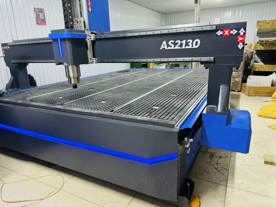 фрезерный гравировальный станок с чпу