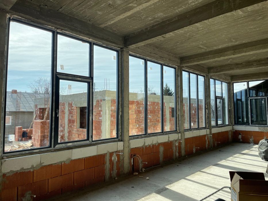 Montaj Tâmplărie PVC și Aluminiu