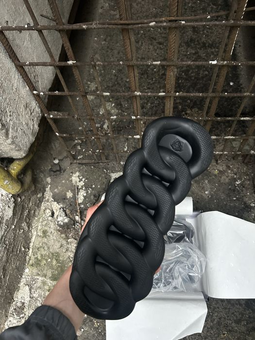 Versace Chain Reaction Black