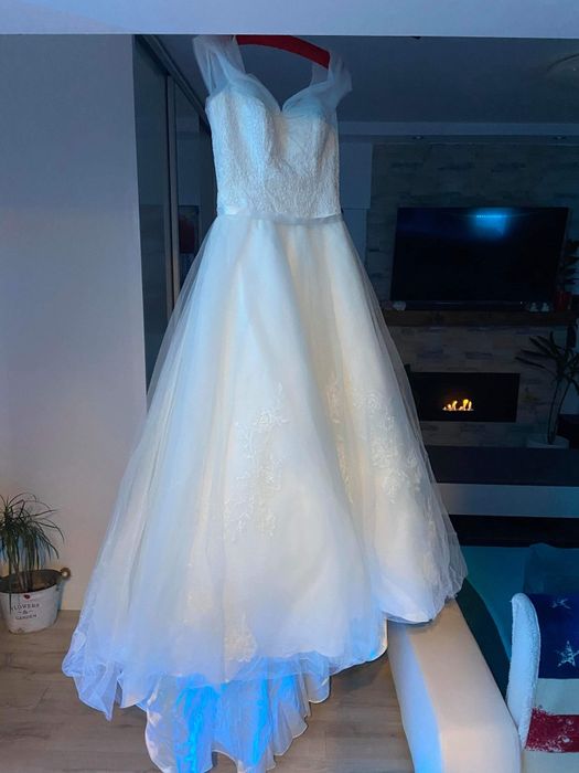 Rochie mireasă printesă