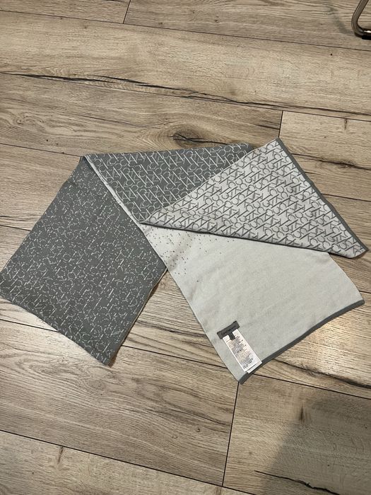 Шалове CalvinKlein