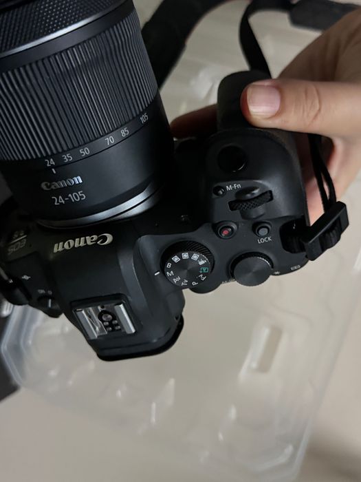 Продаю Canon EOS R6