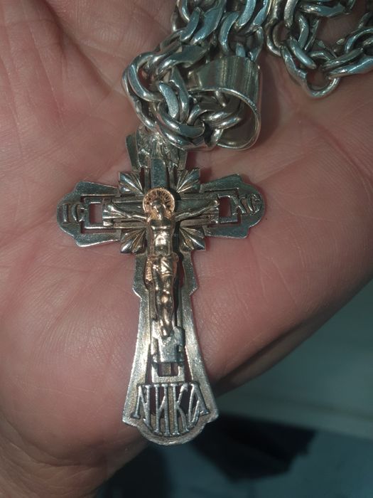 Продам цепочку.серебро