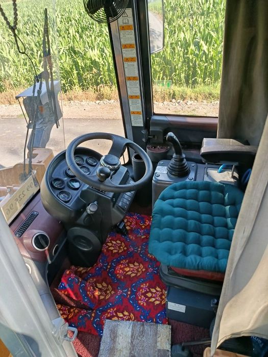 Pogruzchik sotiladi Lonking LG833N