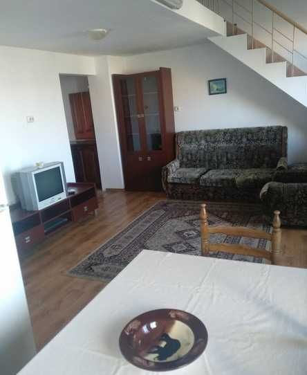 Дава се под наем Двустаен апартамент в Бургас, Лазур - 57 кв.м за 150 € - Снимка #3