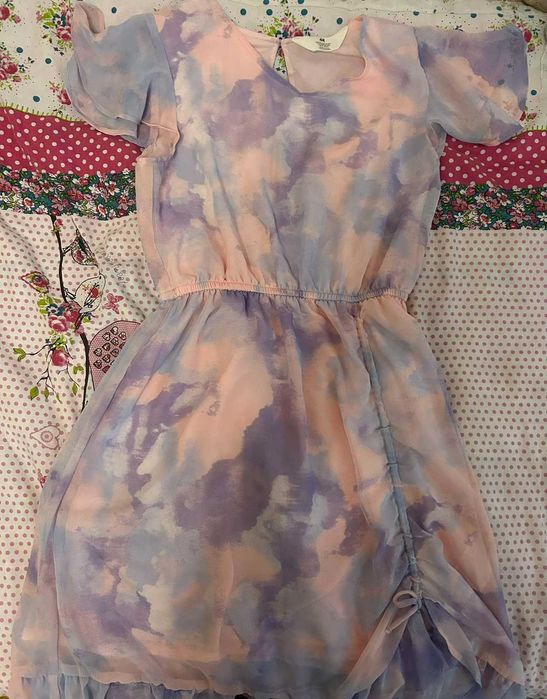 Сет за момиче от 2 рокли, жилетка, бял суитшър