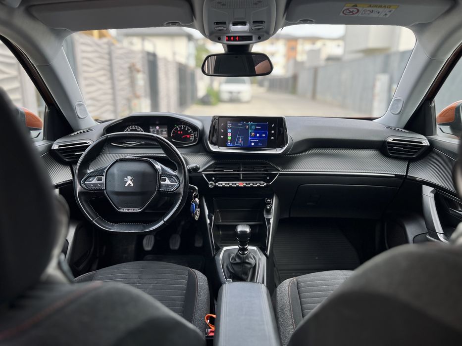Peugeot 2008 2021 130cp