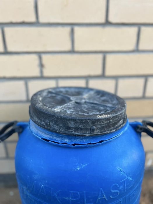 Продам бочки водяные 45 л