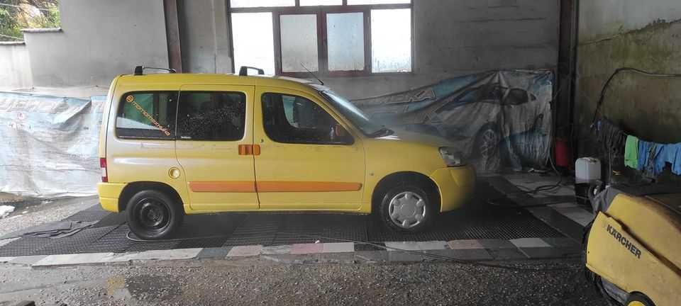 Берлинго 1.4 Газ - бензин  2008г. Клима