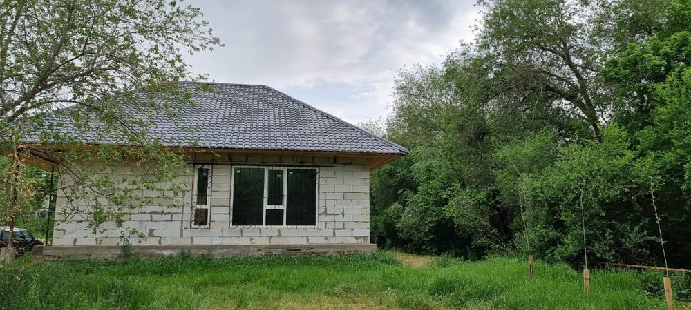 Продам 4-х комнатный дом п. Деркул.