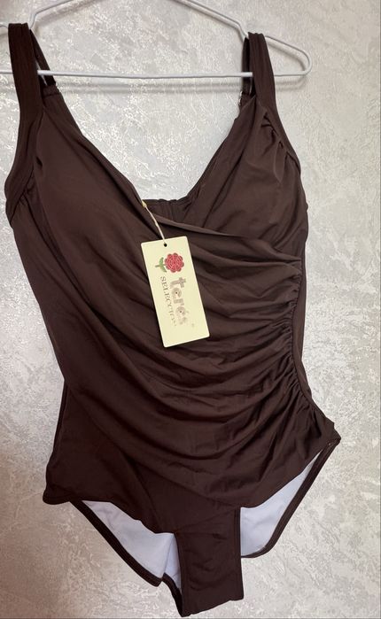 Продам купальник 48р