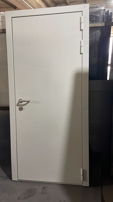 Входные двери металлические