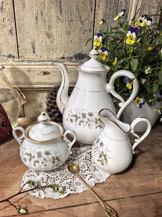Сет чайник каничка захарница