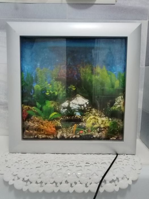 Продам настенный аквариум
