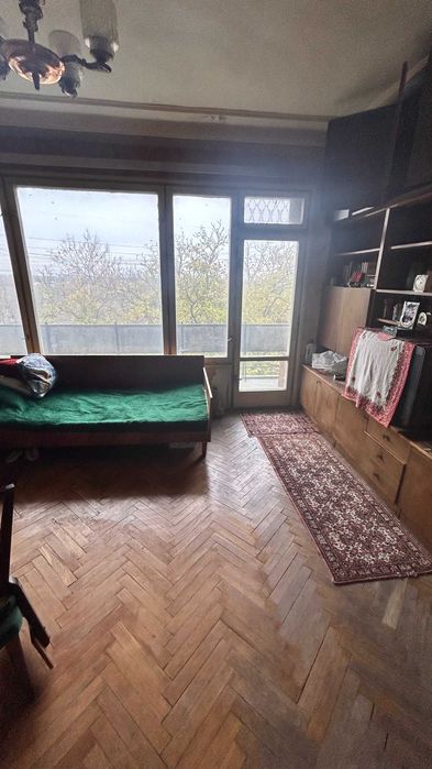 Продава се Двустаен апартамент в Пловдив, Христо Смирненски - 64 кв.м за 1094 €/кв.м - Снимка #1