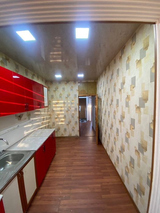 Срочно продаётся 3ком квартира в кизил шарке