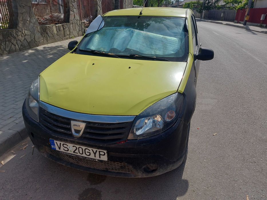 DACIA SANDERO 2011 PREȚ 600 EURO NEG