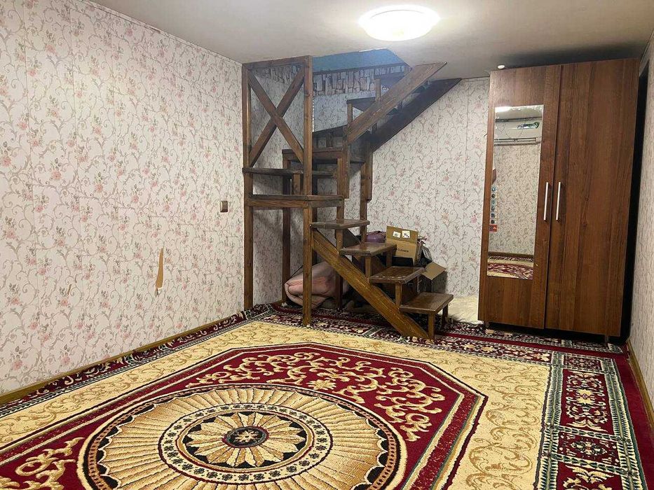 Срочно продаётся квартира 1в2 на 1 этаже