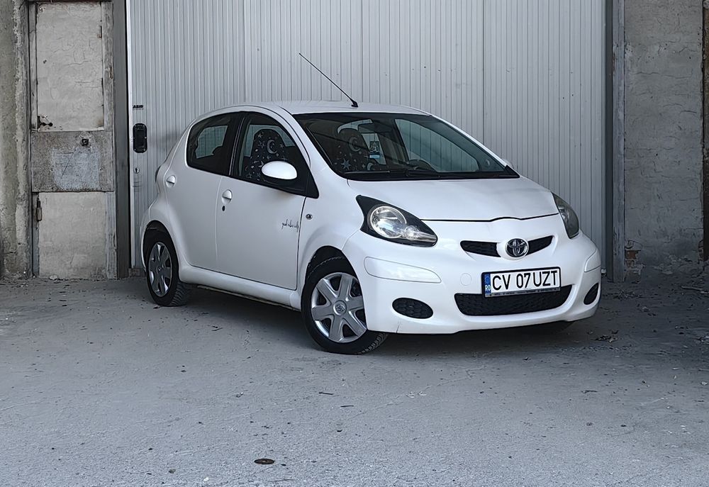 TOYOTA Aygo 2011 — imagine 5