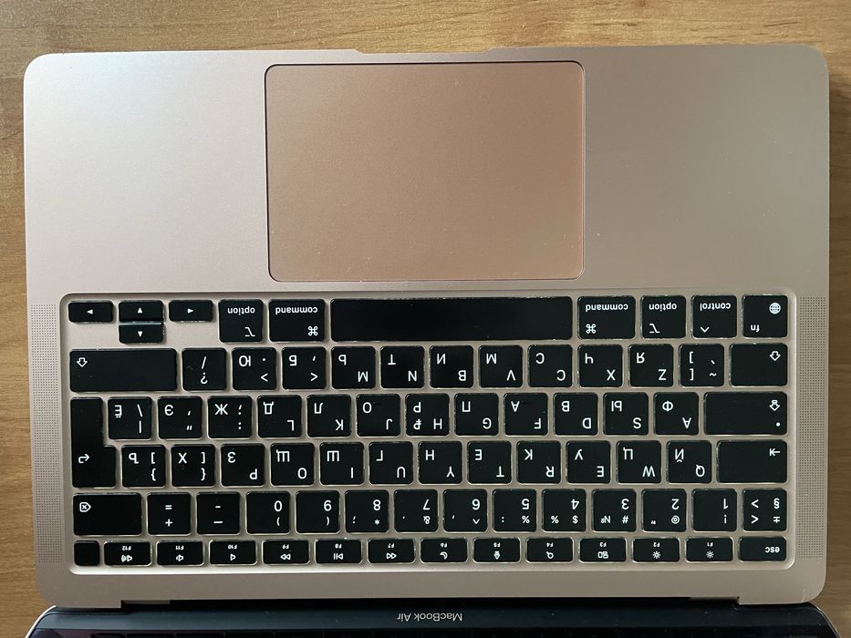MacBook Air M1 8ГБ/256ГБ