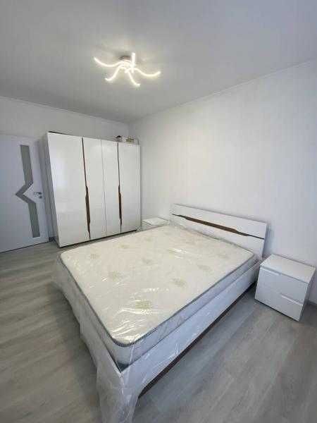 Дава се под наем Двустаен апартамент в Бургас, Център - 52 кв.м за 459 € - Снимка #4