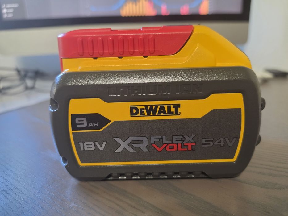 Acumulator DEWALT XR FlexVolt 9Ah, nou, sigilat