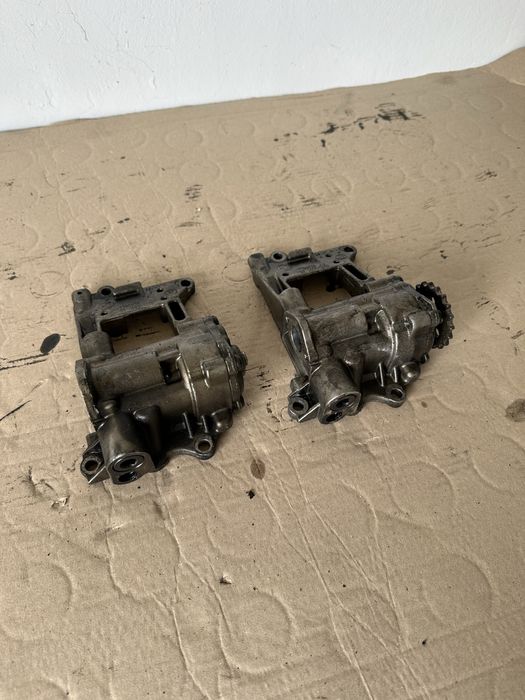 Pompa ulei BMW Seria 5 E60 E61 530d 525d 177cp 218cp 231cp 7789838