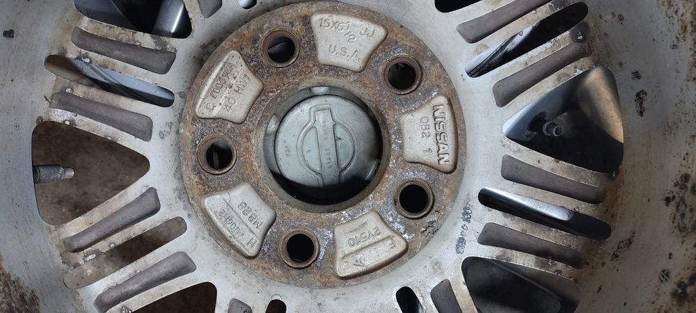 Ниссан Альмера R 15