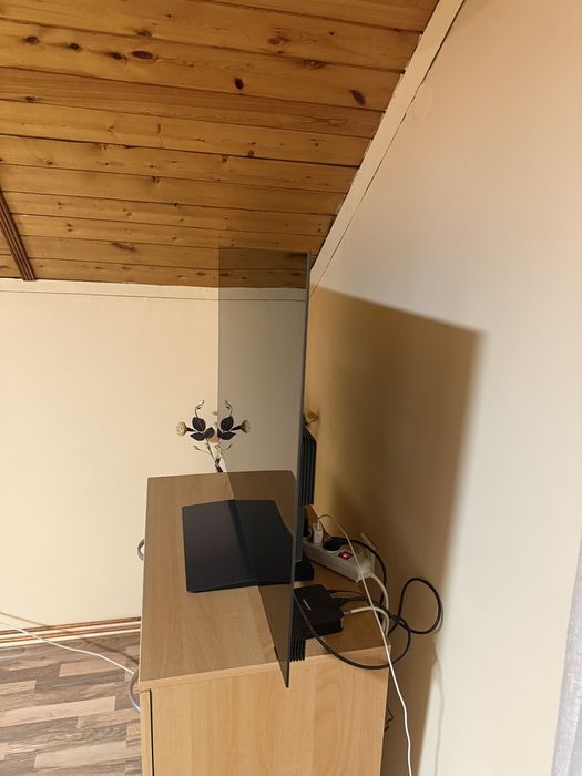 Телевизор Samsung OLED 48инча