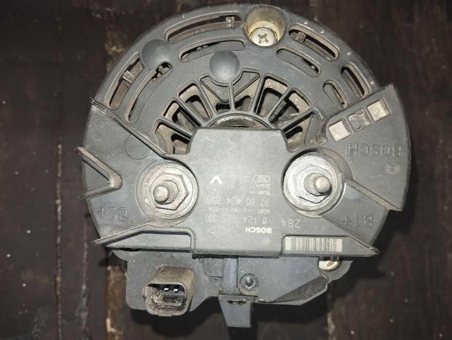 Генератор Boshe Reno