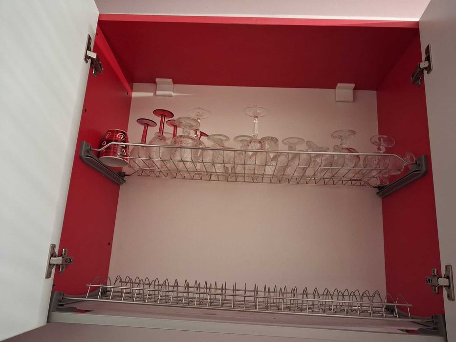 Vand mobilă  bucătărie(partea de sus)