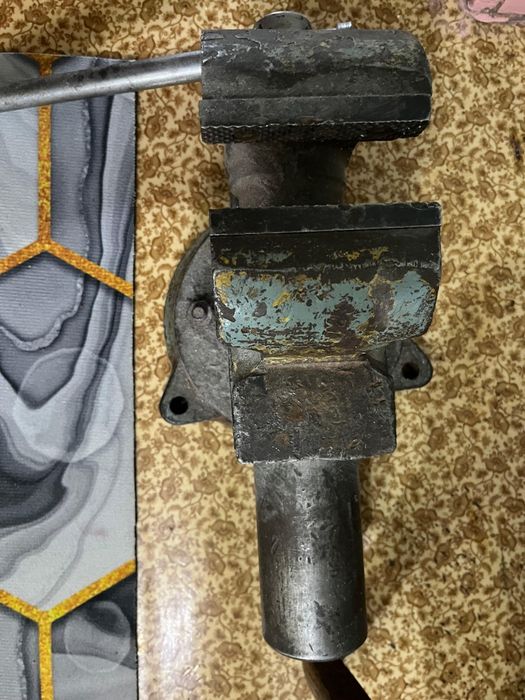 Тиски заводские СССР ГОСТ