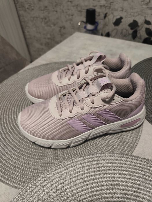 Маратонки Adidas cloudfoam