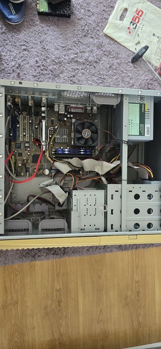 Donez doua Unitati  - PC