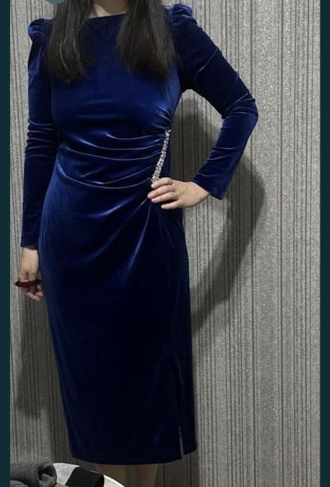 Платье красивое размер 44