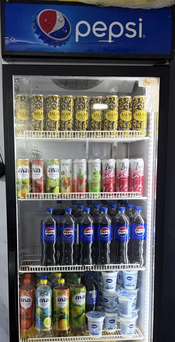 Продом холодильник для витрины