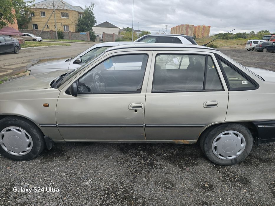 Срочно Nexia машинасы сатылады